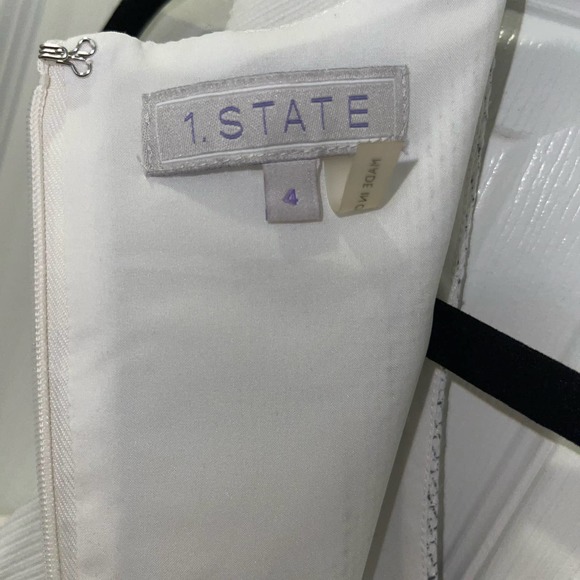 1. STATE Womens Ivory/Black Plaid Sleeveless V-Neck Asymmetrical Shift Dress - Picture 3 of 15